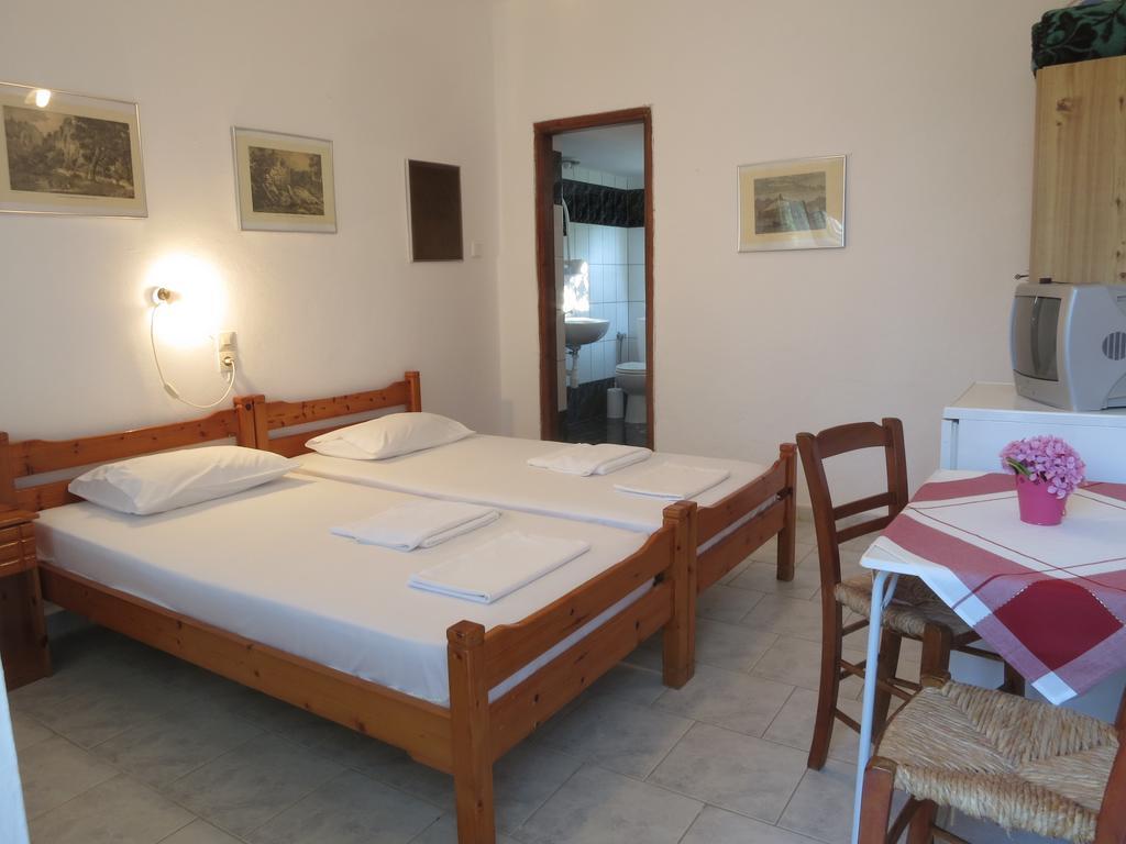 Panagiotis Apostoloudias Rooms Therma  Pokoj fotografie